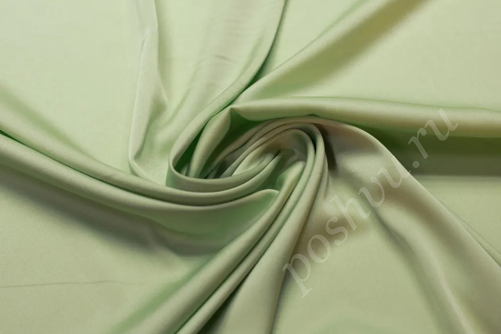 Искусственный шелк светло-зеленого цвета